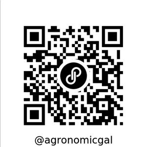 Get $10 Scan this QR barcode to join Poshmark